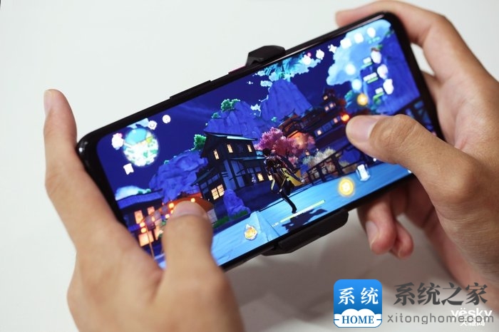 电竞狂潮：骁龙888 Plus加持 腾讯ROG游戏手机5s Pro深度评测
