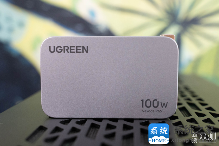 绿联闪充湃Pro100W氮化镓充电器